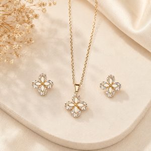 Celestial Clover Glow 14K Gold Plated Zirconia Pendant Set – Elegant Floral Necklace & Earrings Set