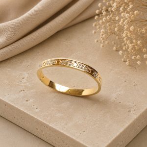 Aurelia Clover Gleam 24K Gold Plated Stainless Steel Bangle